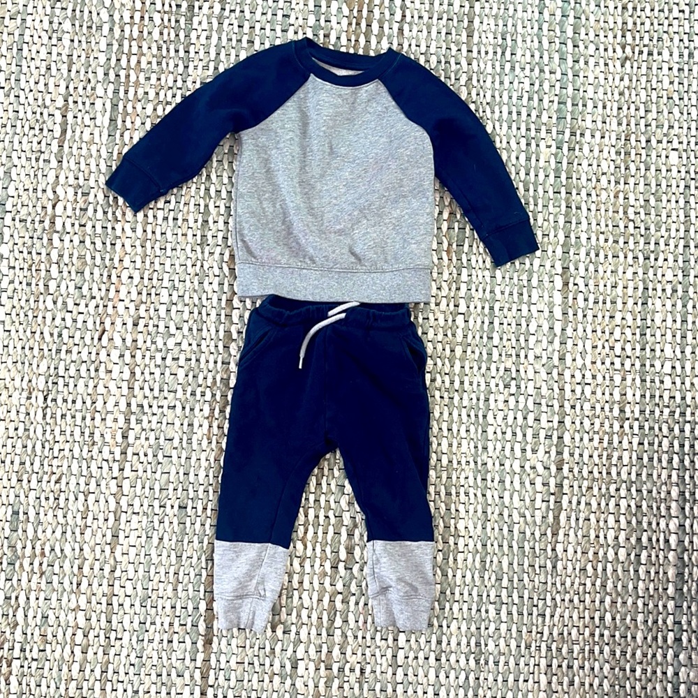 Toddler boys set 2T ,